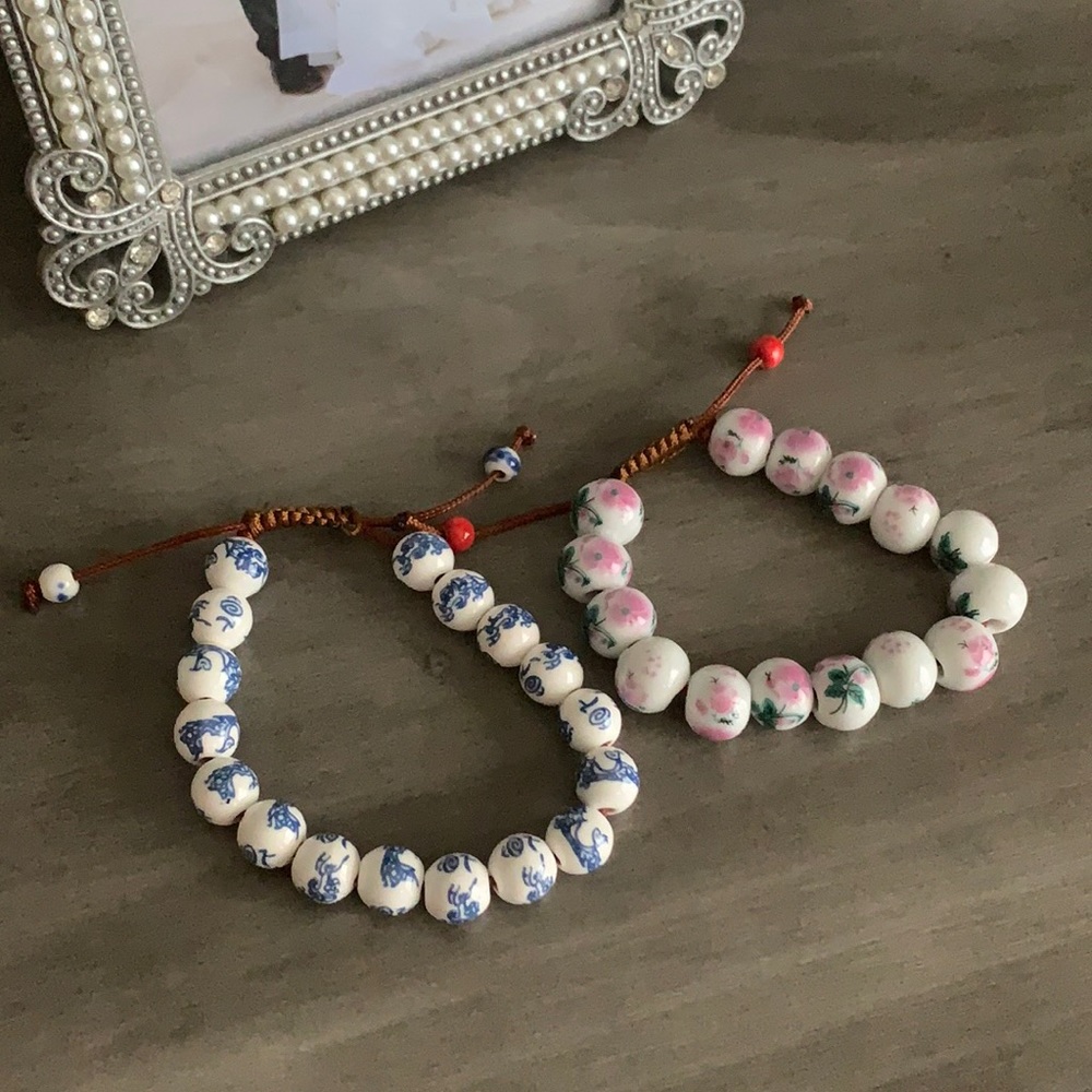 Hand painted glass bead bracelet set